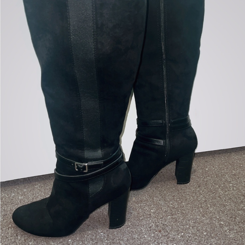LC Lauren Conrad Black Heeled Boots